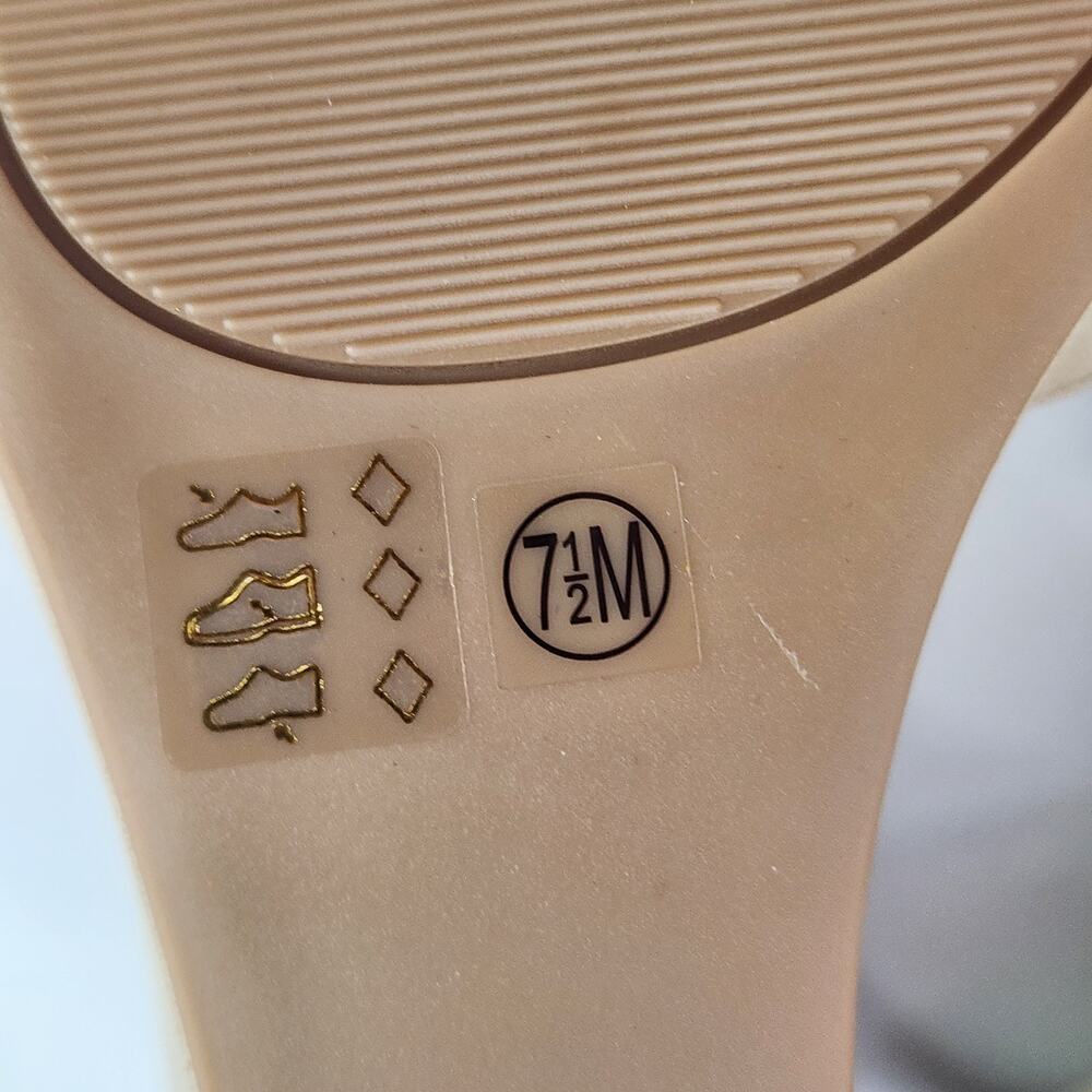 NIB Chinese Laundry Z-Celly Nubuck Beige Round Toe Platform Zip up 7.5 US 38 EU - Picture 11 of 15
